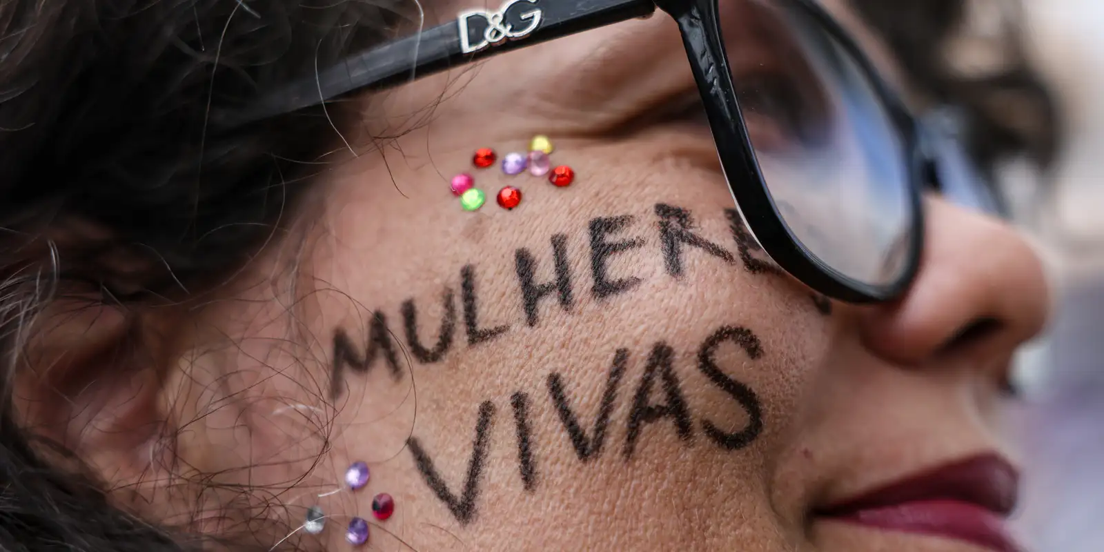 rio:-delegacias-terao-sala-especial-para-mulheres vitimas de-violencia