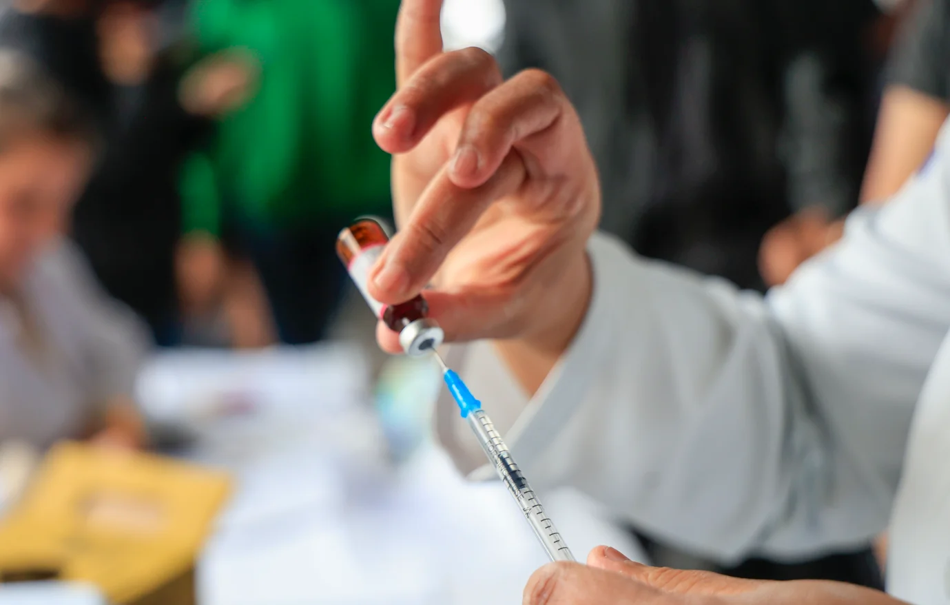 campanha-de-multivacinacao:-veja-como-atualizar-a-caderneta-de-criancas-e-adolescentes