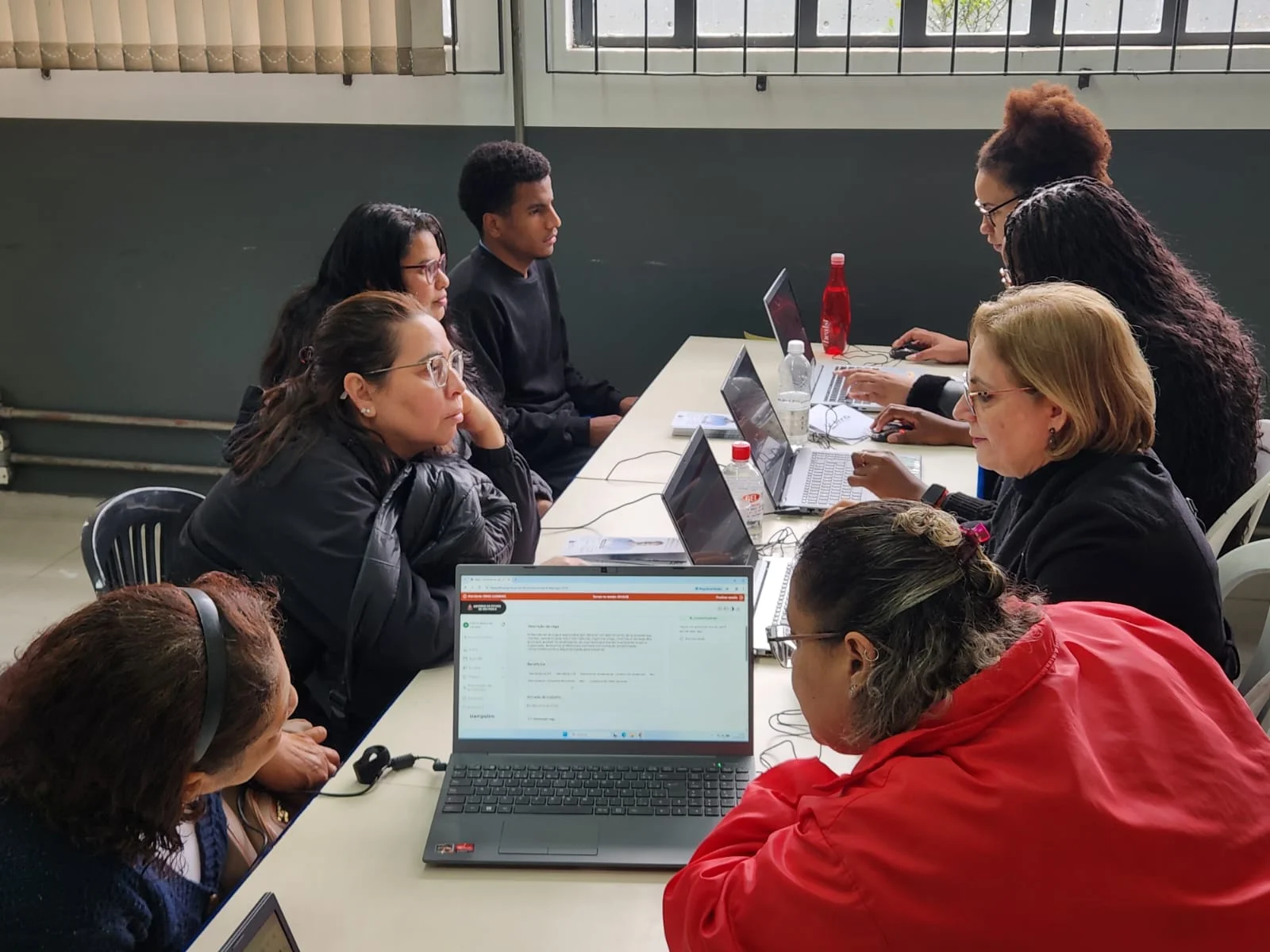 feiroes-de-emprego-tem-mais-de-1-mil-vagas-a-moradores-da-zona-norte-de-sao-paulo