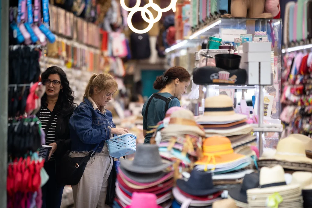 estado-de-sp-tem-1,1-mil-vagas-de-emprego-no-setor-de-comercio-nesta-semana;-confira