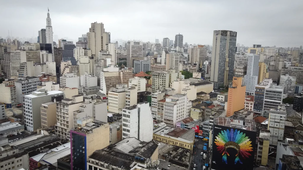 previsao-do-tempo-para-sexta-feira-(04),-em-sp:-dia-inicia-com-predominio-de-sol-entre-algumas-nuvens