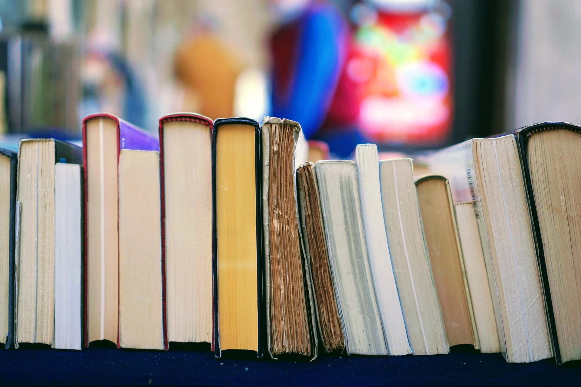 estacao-da-cptm-recebe-bancada-literaria-nesta-sexta-feira-(4)