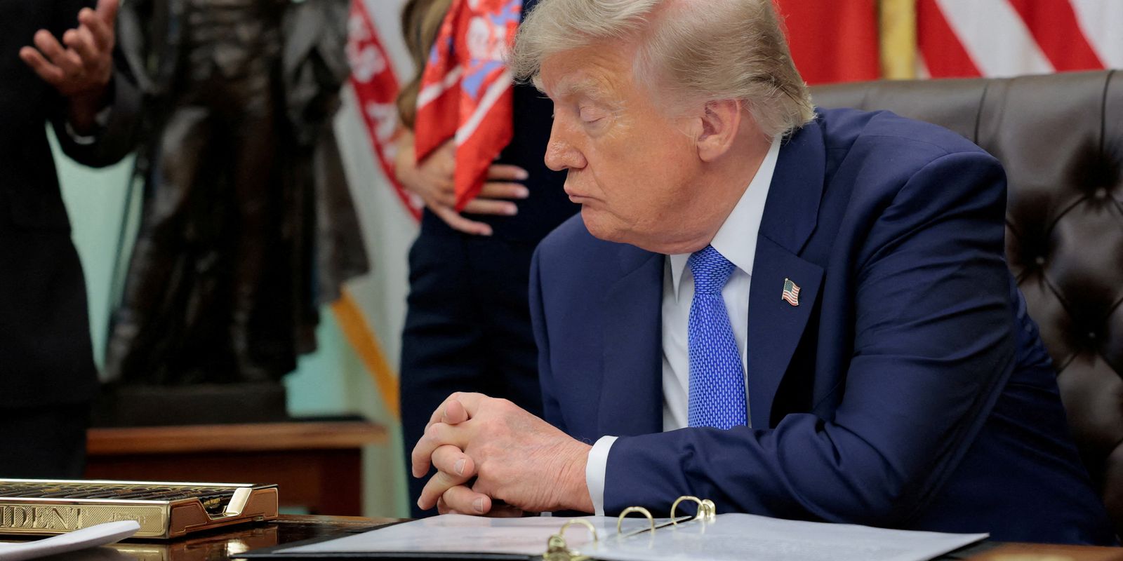 trump-promete-us$-5-mil-a-cada-americano-se-vencer-eleicoes