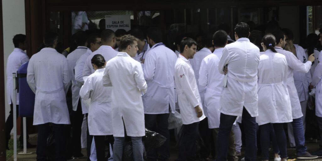 prazo-para-recursos-do-enamed-2026 e-revalida-2026/2-vai-ate-quinta