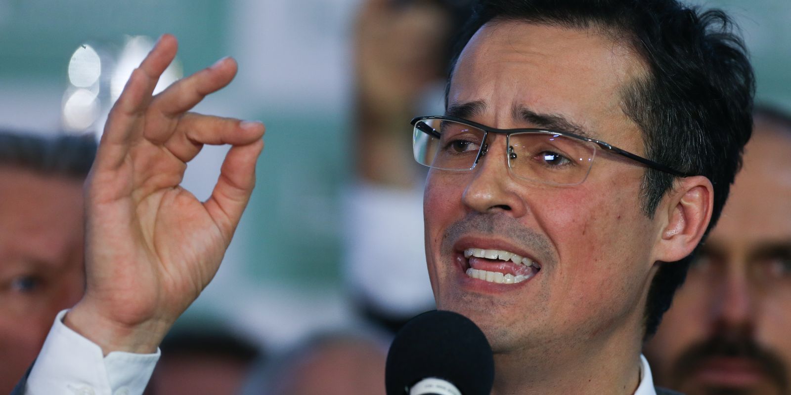 tse-suspende-campanha-de-deltan-ao-senado-pelo-parana