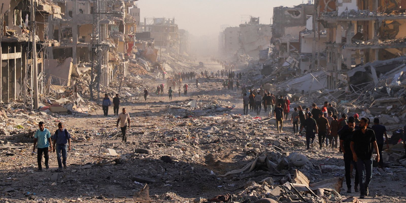 ataque-israelense-mata-quatro-pessoas-em-gaza,-dizem-equipes-medicas