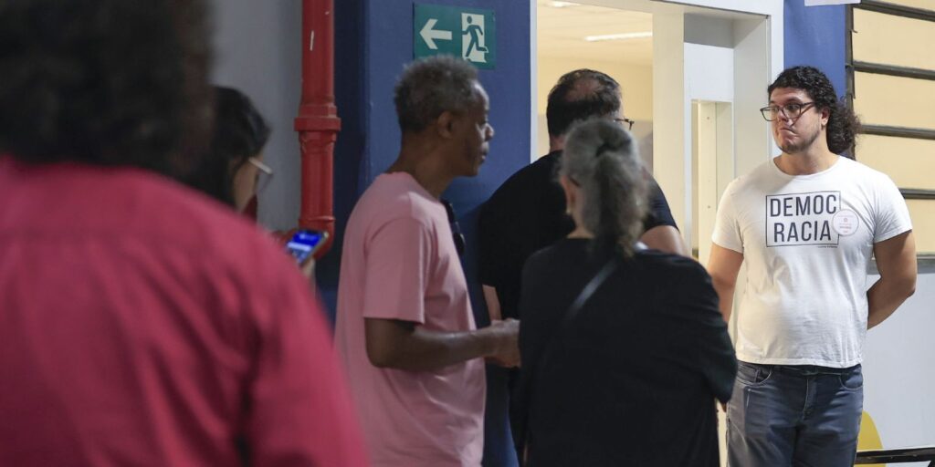 eleitores-tem-ate-as-17h-para-escolher-candidatos