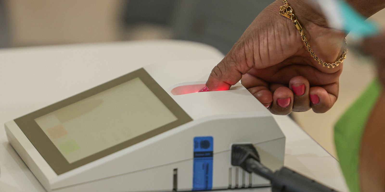 conheca-governadores-e-senadores-eleitos-e-os-deputados-mais-votados
