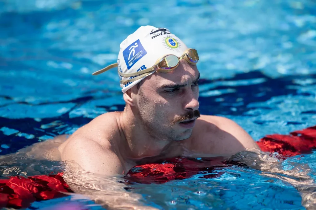 medalhista-olimpico,-fernando-scheffer-participa-dos-jogos-abertos-do-interior