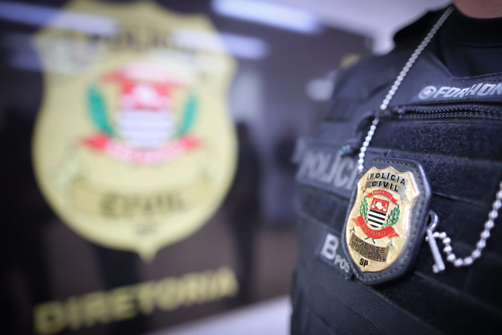 policia-de-sp-prende-analista-financeira-suspeita-de-desviar-quase-r$-2-milhoes-de-banco-na-avenida-paulista