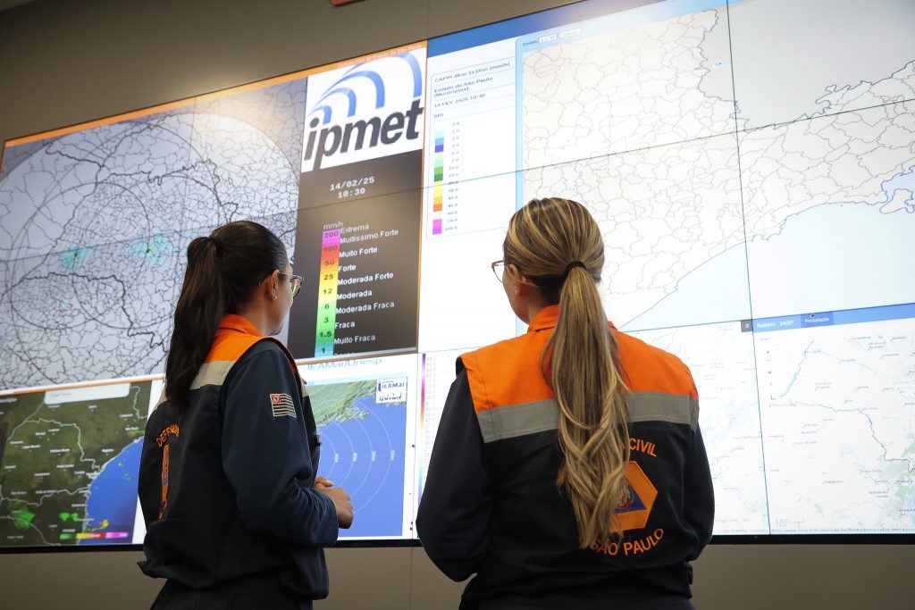 defesa-civil-de-sao-paulo-amplia-monitoramento-do-painel-de-inteligencia-sp-sempre-alerta