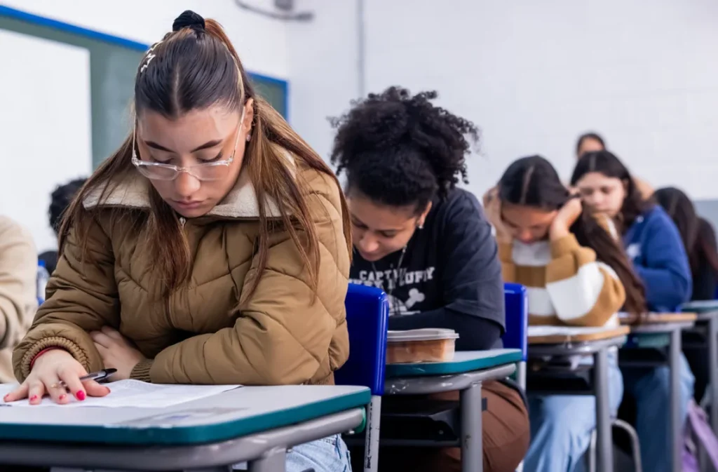 simulado-do-provao-e-enem-tera-resultado-na-sala-do-futuro-e-correcao-na-escola