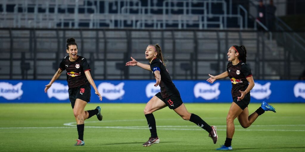 inter-e-bragantino-avancam-as-semifinais-da-copa-do-brasil-feminina