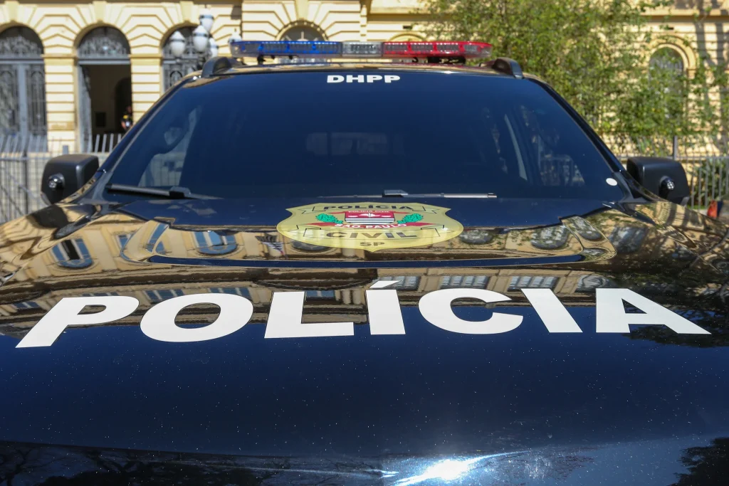 policia-civil-de-sp-cumpre-mandados-contra-grupo-investigado-por-golpes-na-internet