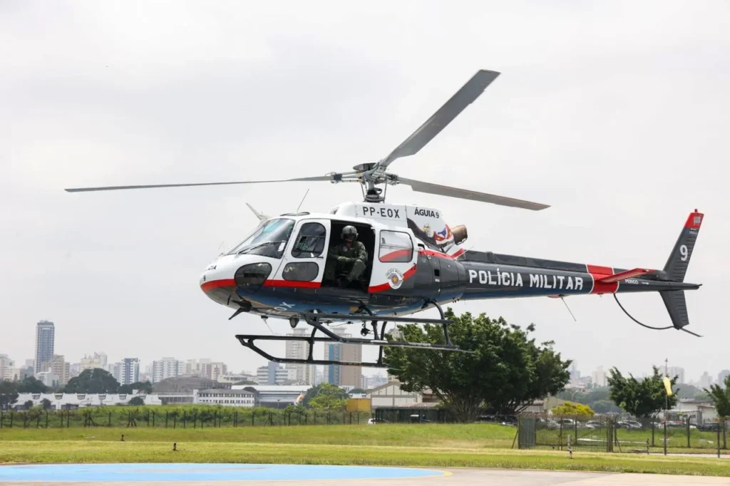 ‘voar-para-servir’:-veja-como-e-a-rotina-de-quem-faz-parte-do-comando-de-aviacao-da-pm-de-sp
