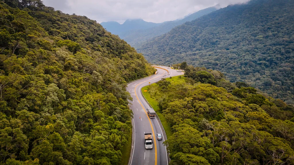 rodovias-do-litoral-paulista-terao-r$-1-bilhao-em-investimentos-ate-o-fim-de-2027